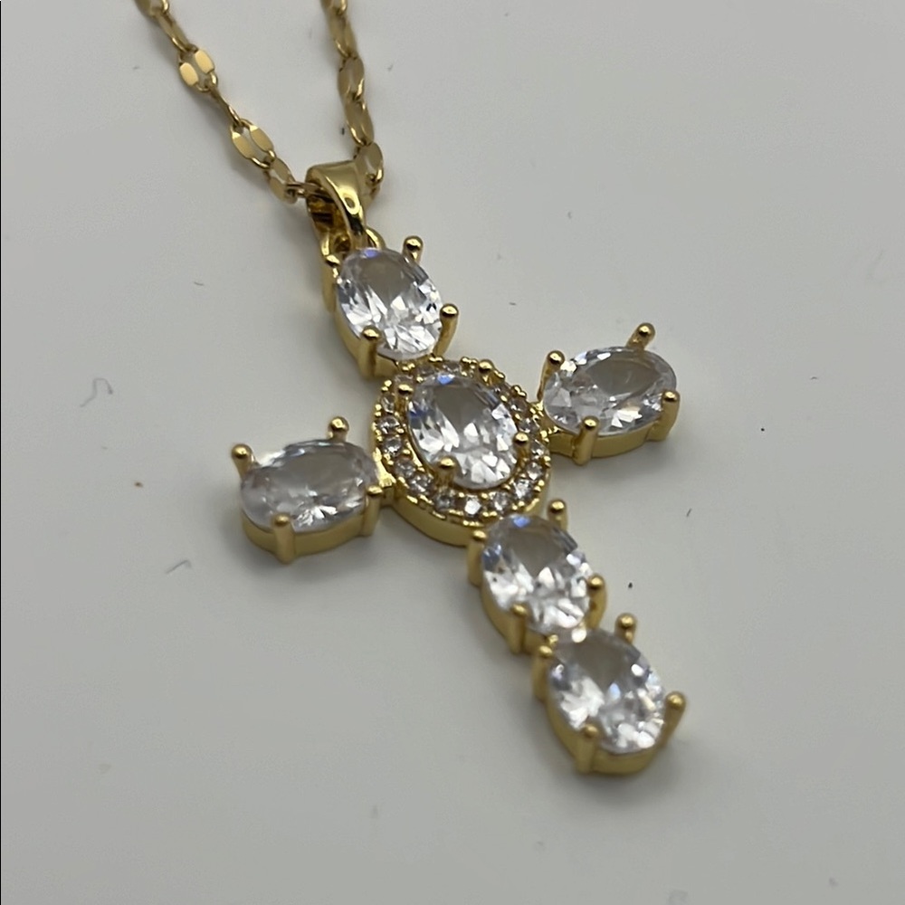 Stainless steel gold with white crystals cross necklace - Picture 1 of 4